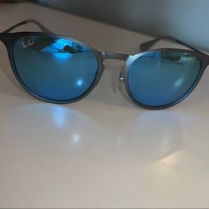 Ray-Ban RB4171 Erika Classic Sunglasses